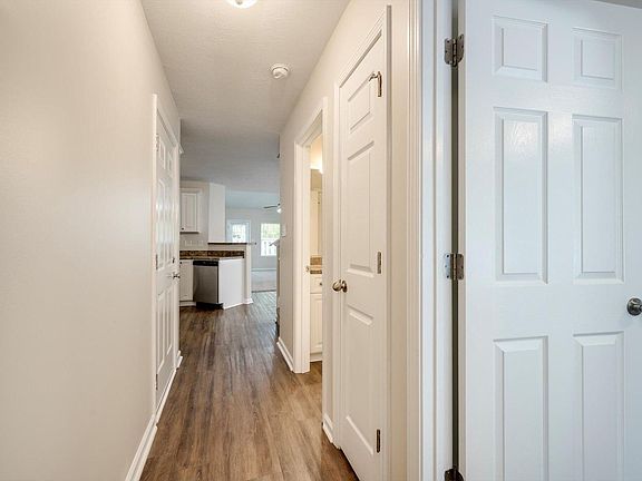 2nd image of 2205 Jasmine Way