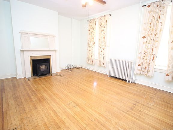 4th image of 1019 Saint Paul St #3F