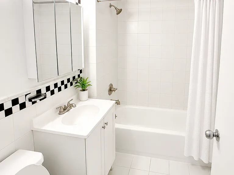 159-10 71st Ave #6M — Photo 4