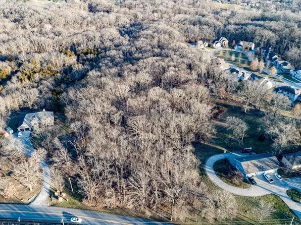 6130 S Sinclair Rd, Columbia, MO 65203