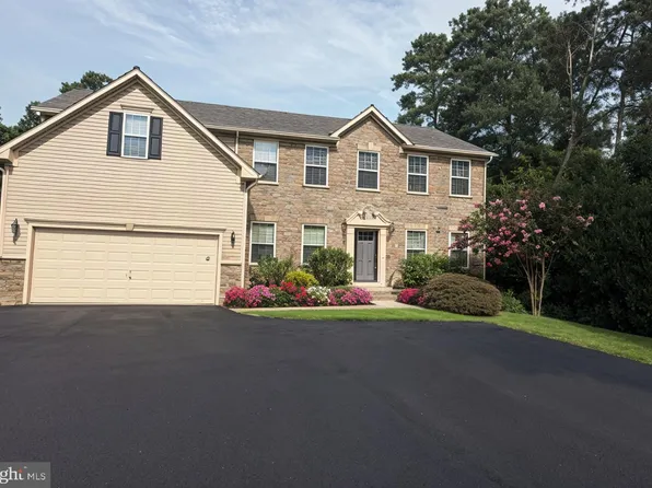 62 Richard Ave, Severn, MD 21144