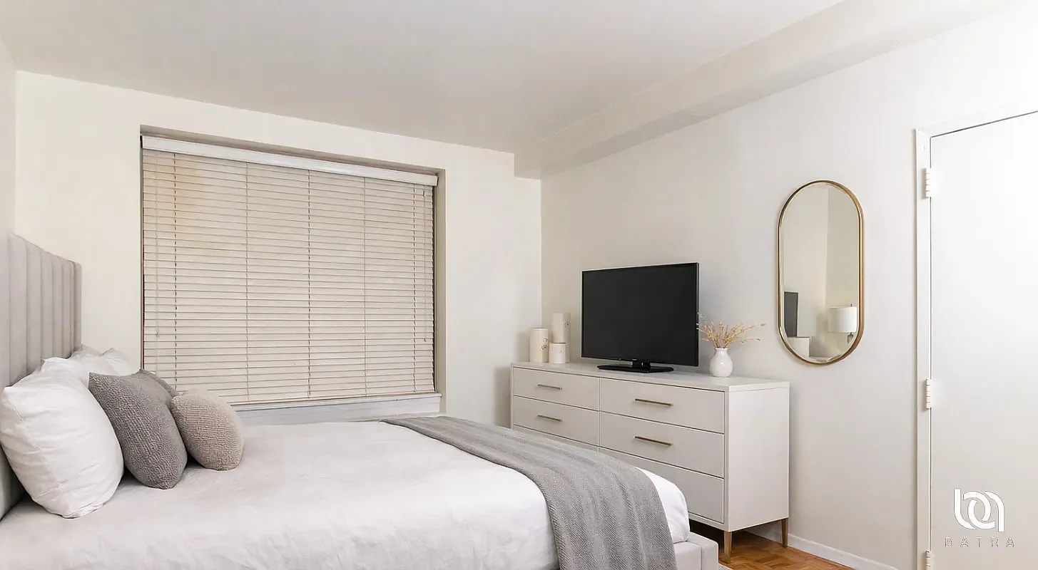 100 Central Park South 6G