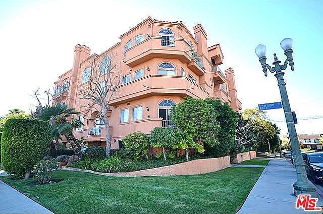 1st image of 801 Lorraine Blvd #10