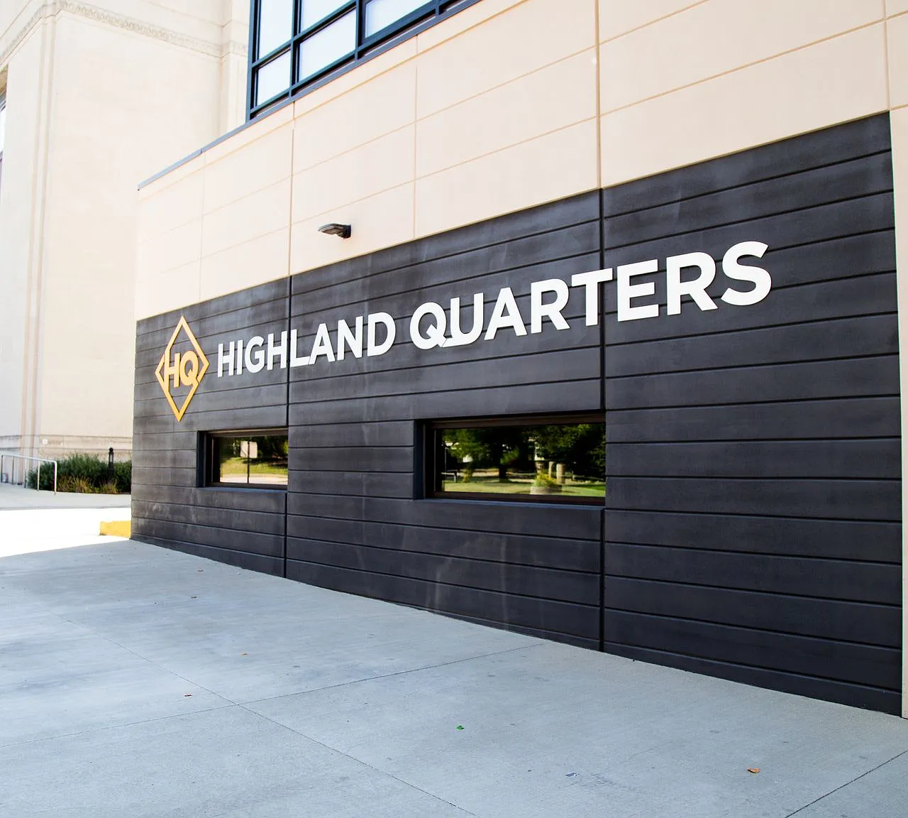 Highland Quarters — Photo 2