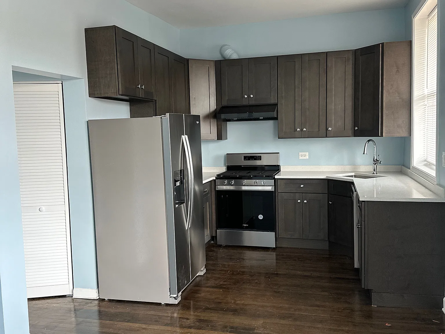 2 bed, $2,300 — Photo 2