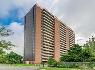 15 Torrance Rd #806, Toronto, ON M1J3K2