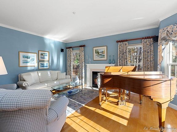 4th image of 101 Nutmeg Ln