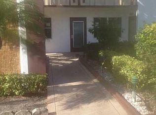 1074 Guildford Dr E #1074, Boca Raton, FL 33434