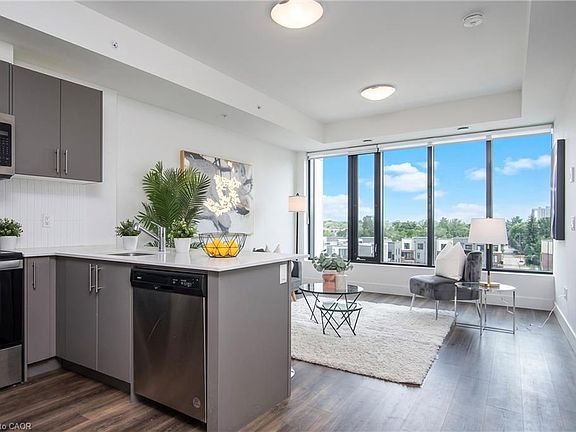 5th image of 103 Roger St #609