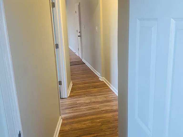 327 Market St — Photo 12