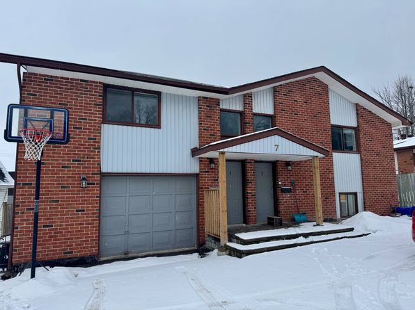 7 Dunn Ave, Orillia, ON L3V 2P1