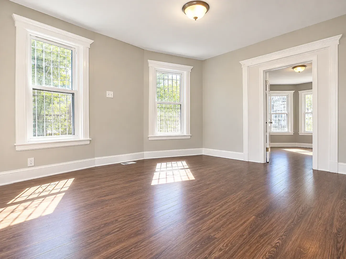 3 bed, 750 sqft, $1,950 — Photo 4