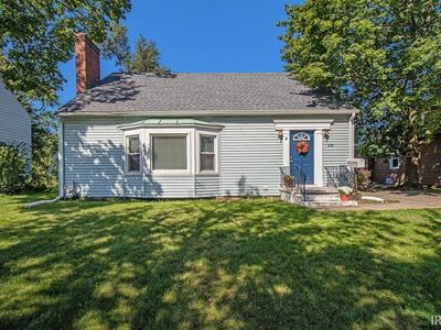 225 S West Blvd, Elkhart, IN, 46514