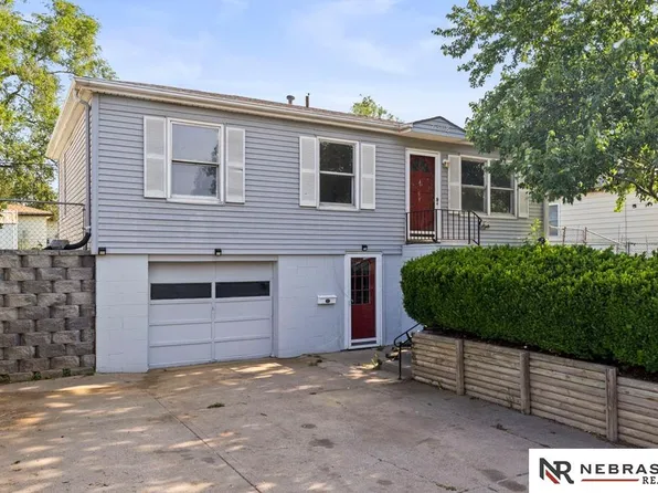 7308 Frederick Ave, La Vista, NE 68128