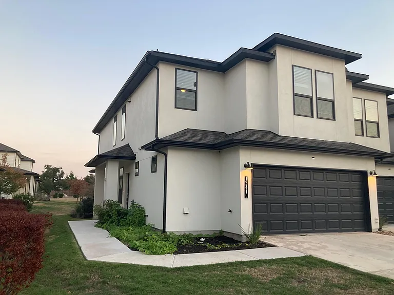 12410 Maypole Bnd — Photo 4