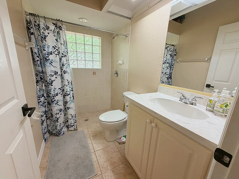 128 Temuco St — Photo 22