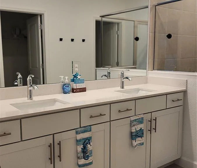 8146 Saint Kitts Cir — Photo 13