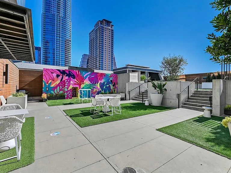 210 Lavaca St #2608 — Photo 34