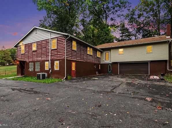 75 Church Rd, Etters, PA 17319