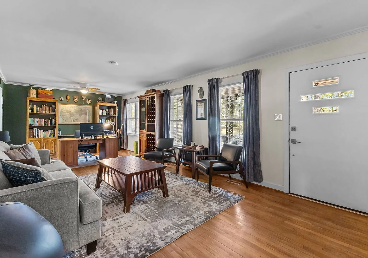 Beautifully Updated 4 Bed 3 Bath Home in Fayetteville — Photo 4