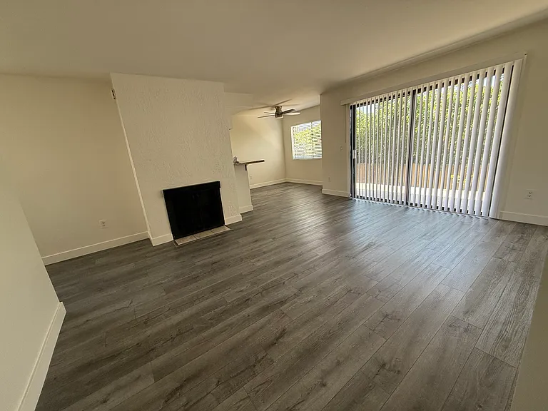 17072 Harbor Bluffs Cir #B — Photo 1