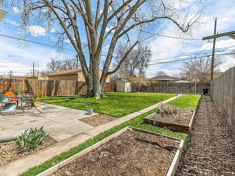 3564 Magnolia St — Photo 6