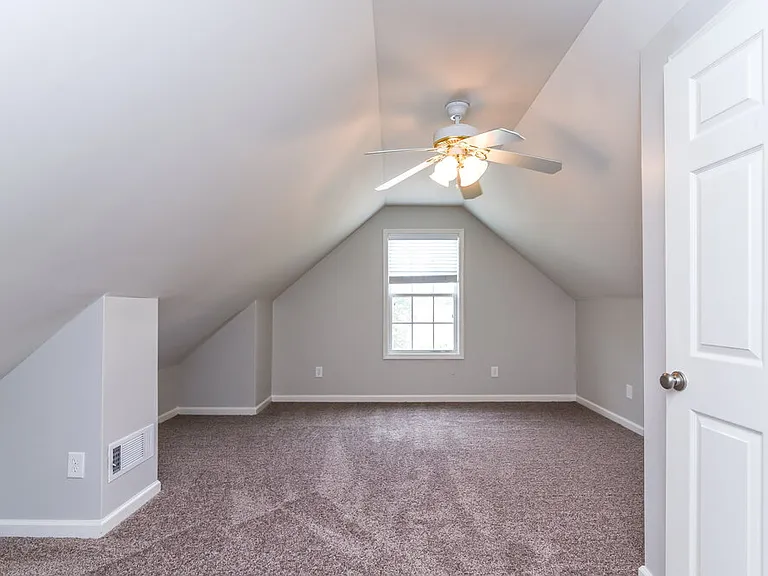 833 Creek Bottom Rd — Photo 10