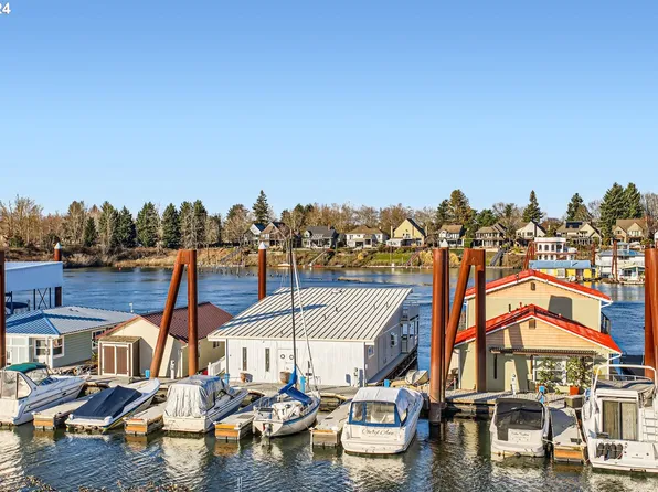 531 N Bridgeton Rd, Portland, OR 97217