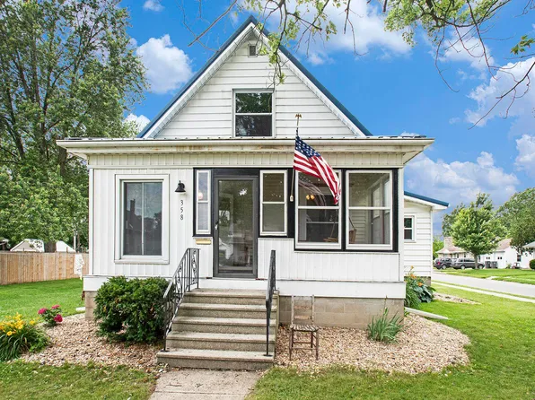 358 N Locke St, Nappanee, IN 46550