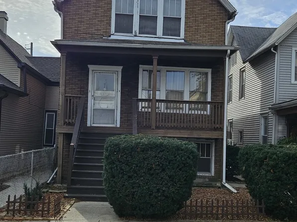 4171 W Eddy St, Chicago, IL 60641