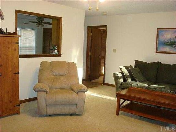 2nd image of 6737 Lakeview Dr