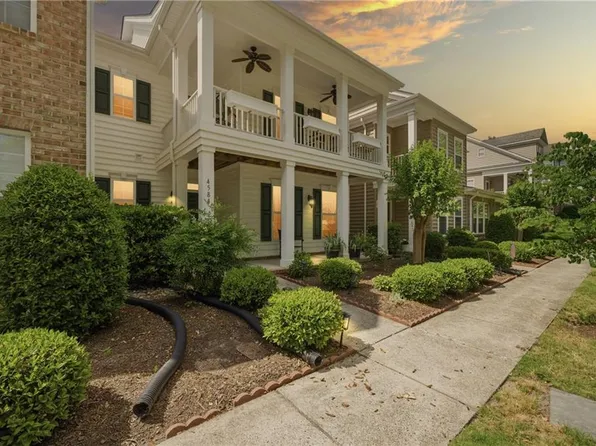 4584 Willow Croft Dr, Virginia Beach, VA 23462