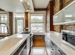 3824 N Kenmore Ave #3, Chicago, IL 60613