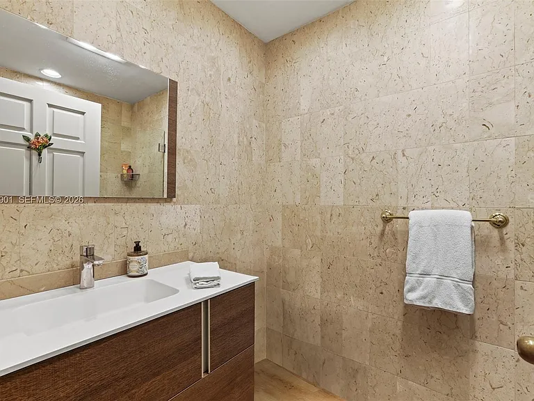 2211 Fisher Island Dr #3101 — Photo 34