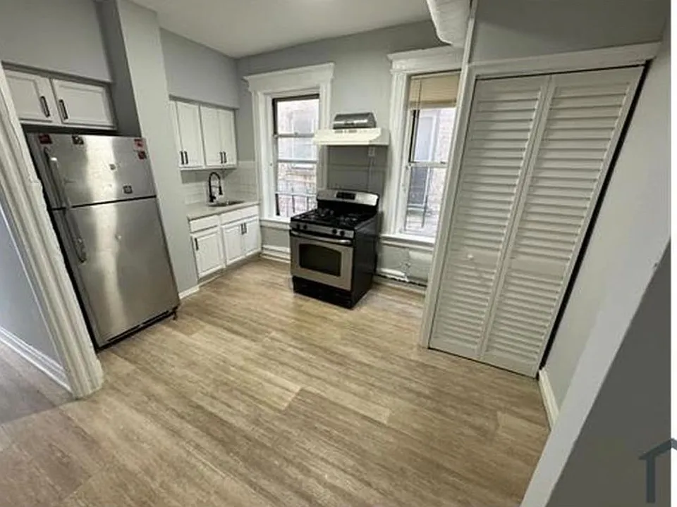143 Park Ave #11A