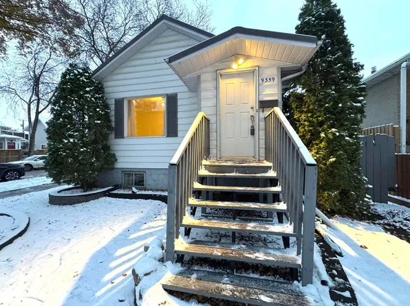9359 92nd St NW, Edmonton, AB T6C 3R8