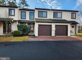 72 Five Crown Royal, Marlton, NJ 08053