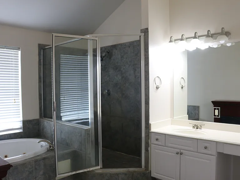 629 Park Place Dr — Photo 8