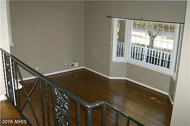 5th image of 4735 Neptune Dr