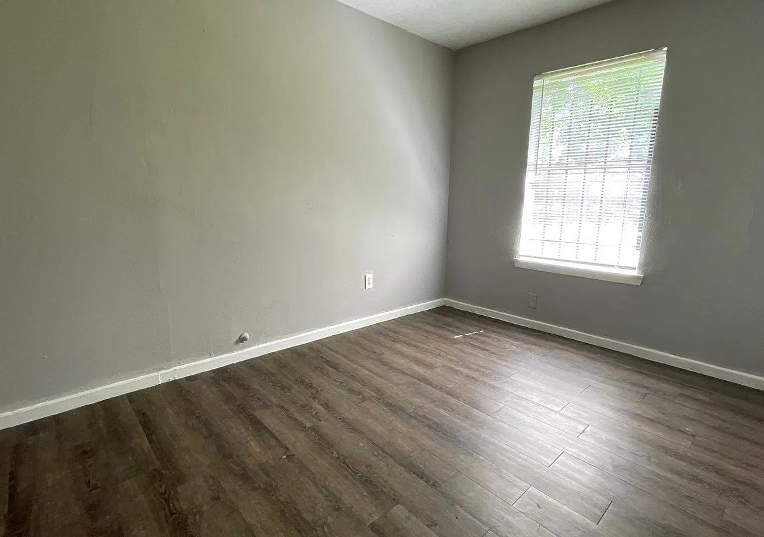 8303 Saint Lo - Ask about our No Cash Security Deposit Option — Photo 4