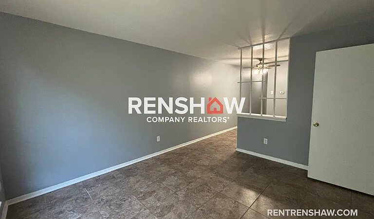 3228 Lyndale Ave — Photo 3