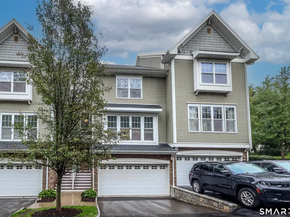 7 Lawrence Avenue #7, Danbury, CT 06810