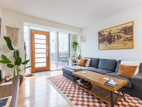 5th image of 2 Earhart St Unit 133