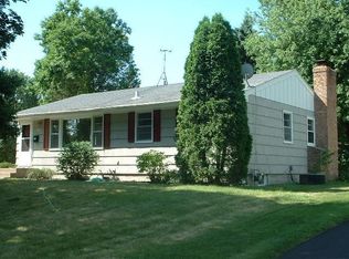 6089 Sumter Ave N, New Hope, MN 55428