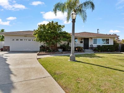 2106 N Laureen Ave, Fresno, CA, 93703