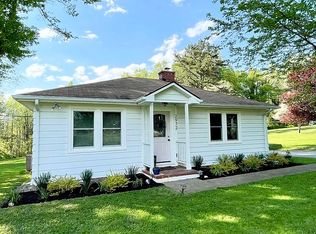 2972 Scottsville Rd, Charlottesville, VA 22902