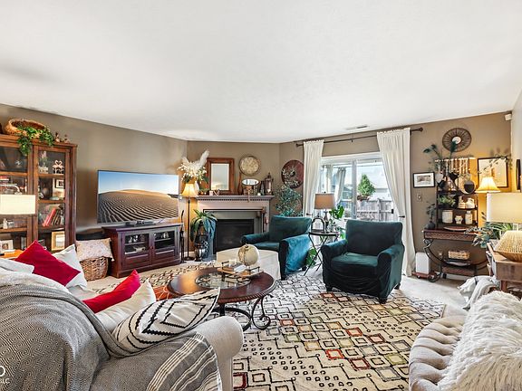 5th image of 792 Wendover Ave