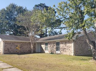 1518 Wagon St, Deridder, LA 70634