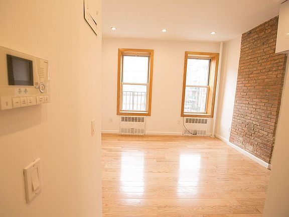 3rd image of 38 Orchard St APT 2B
