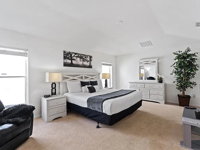 Dharma Cir — Photo 2